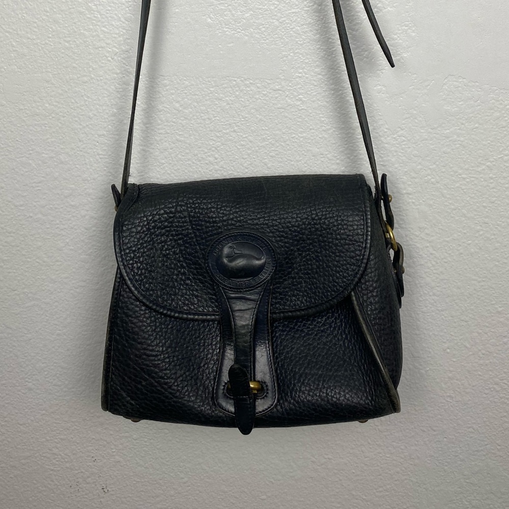 Vintage Dooney and Bourke cross body purse